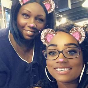 Meet your Posher, Lenthia